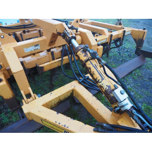 5 - Simba Top Tilth II 4m. Hydraulic folding on  transport kit. S/n TTP/4.0/P