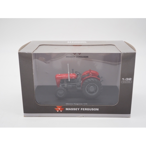 Massey Ferguson 35X Traktor 1:32 – Universal Hobbies 2701, Cooles Sammlerstück Für Große & Kleine Landwirt-Fans