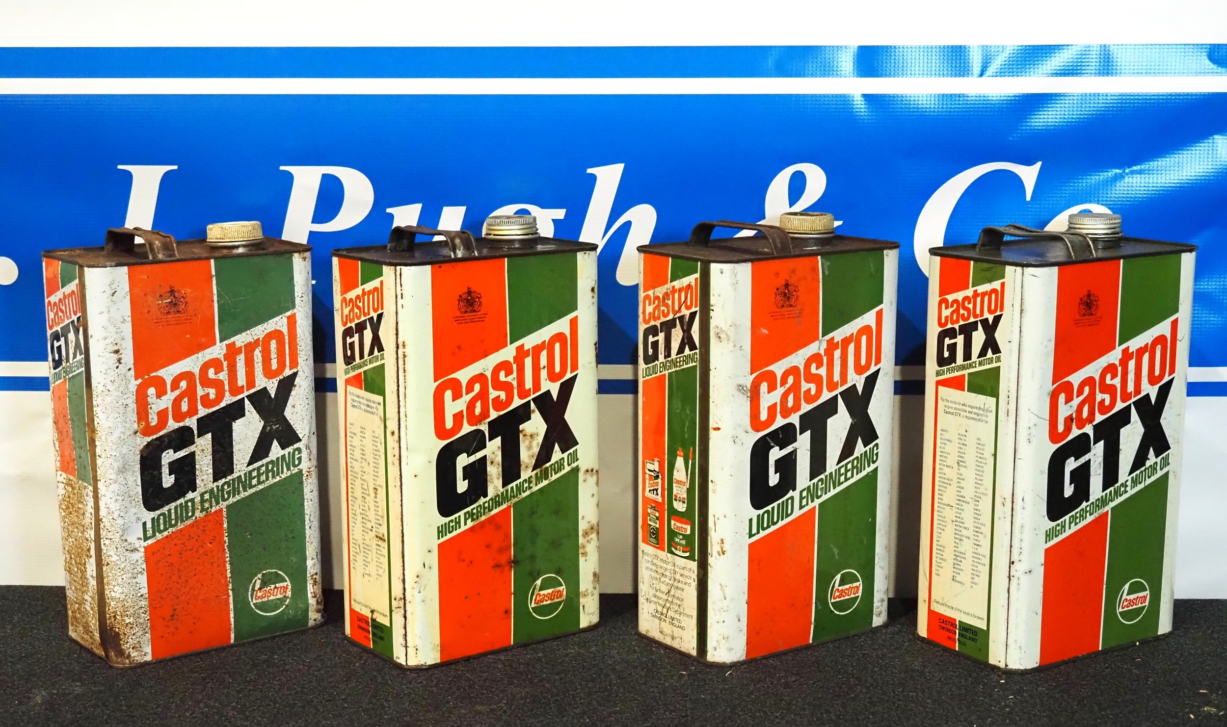 Castrol GTX 5 litre oil cans - 4