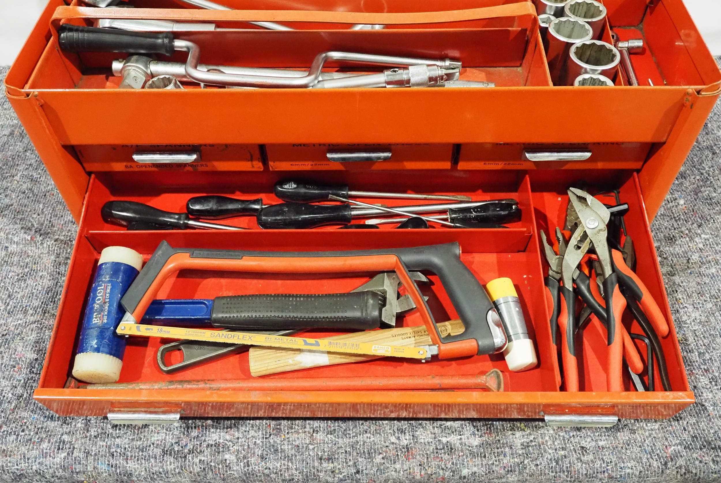 Britool metal toolbox complete with key and contents of Britool sockets ...