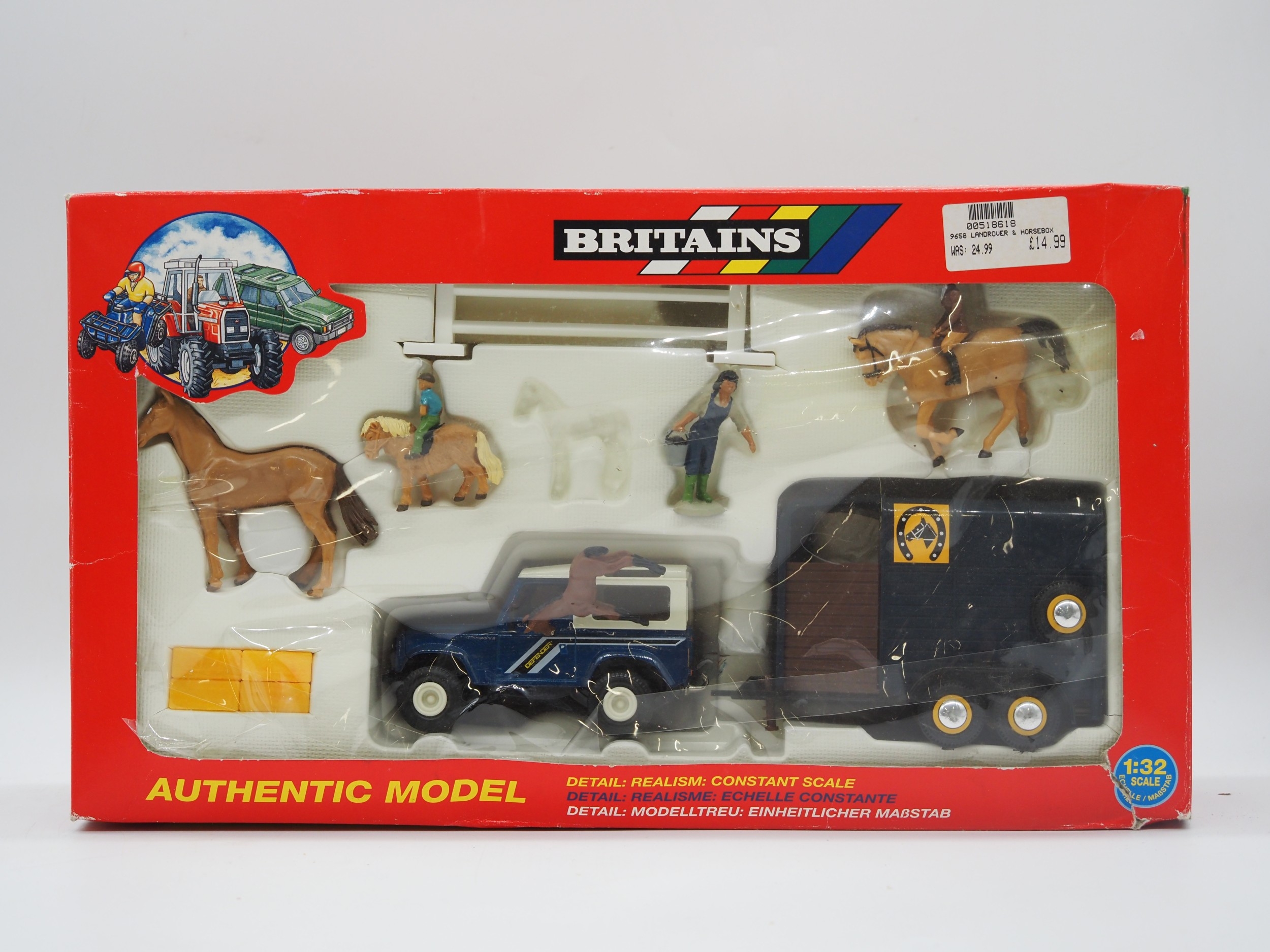 Britains 1:32 scale boxed model 9658 Land Rover gift set