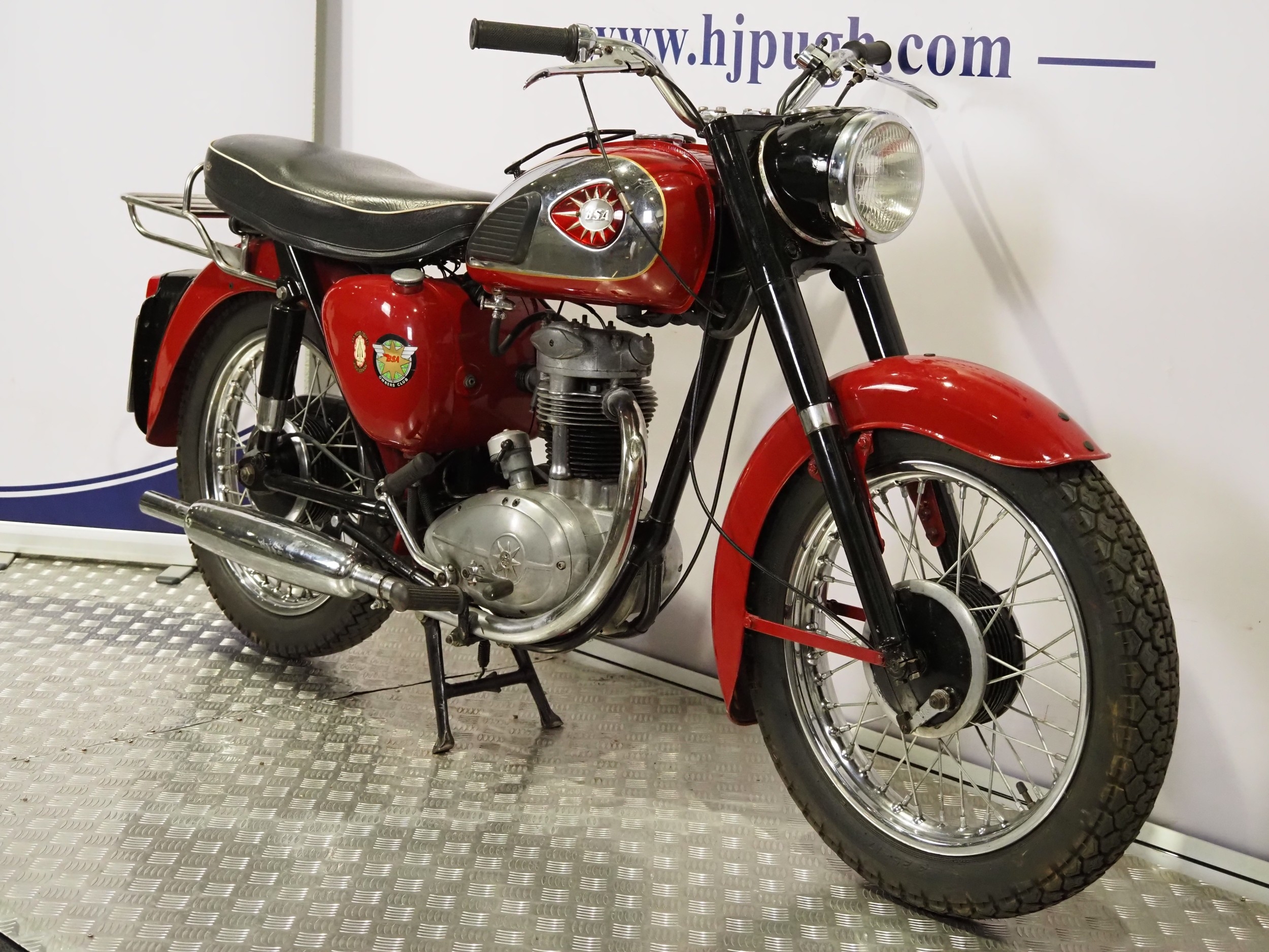 BSA C15 motorcycle. 1959.247cc Frame No. C15 10617 Engine No. C15 10617 ...