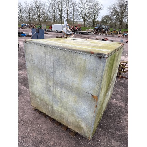 Riveted water tank