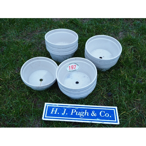 197 - Clay pots - 10