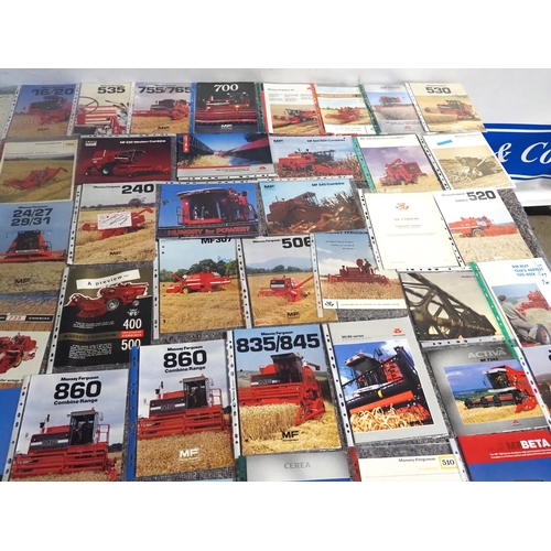 1069 - Massey Ferguson combine brochures - 47