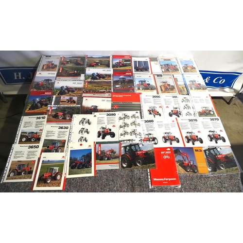 1107 - Massey Ferguson 3000 Series tractor brochures and leaflets - 45