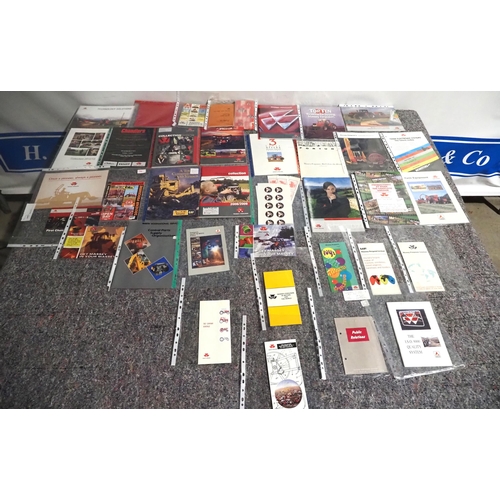 1111 - Massey Ferguson brochures, leaflets and stickers - 37