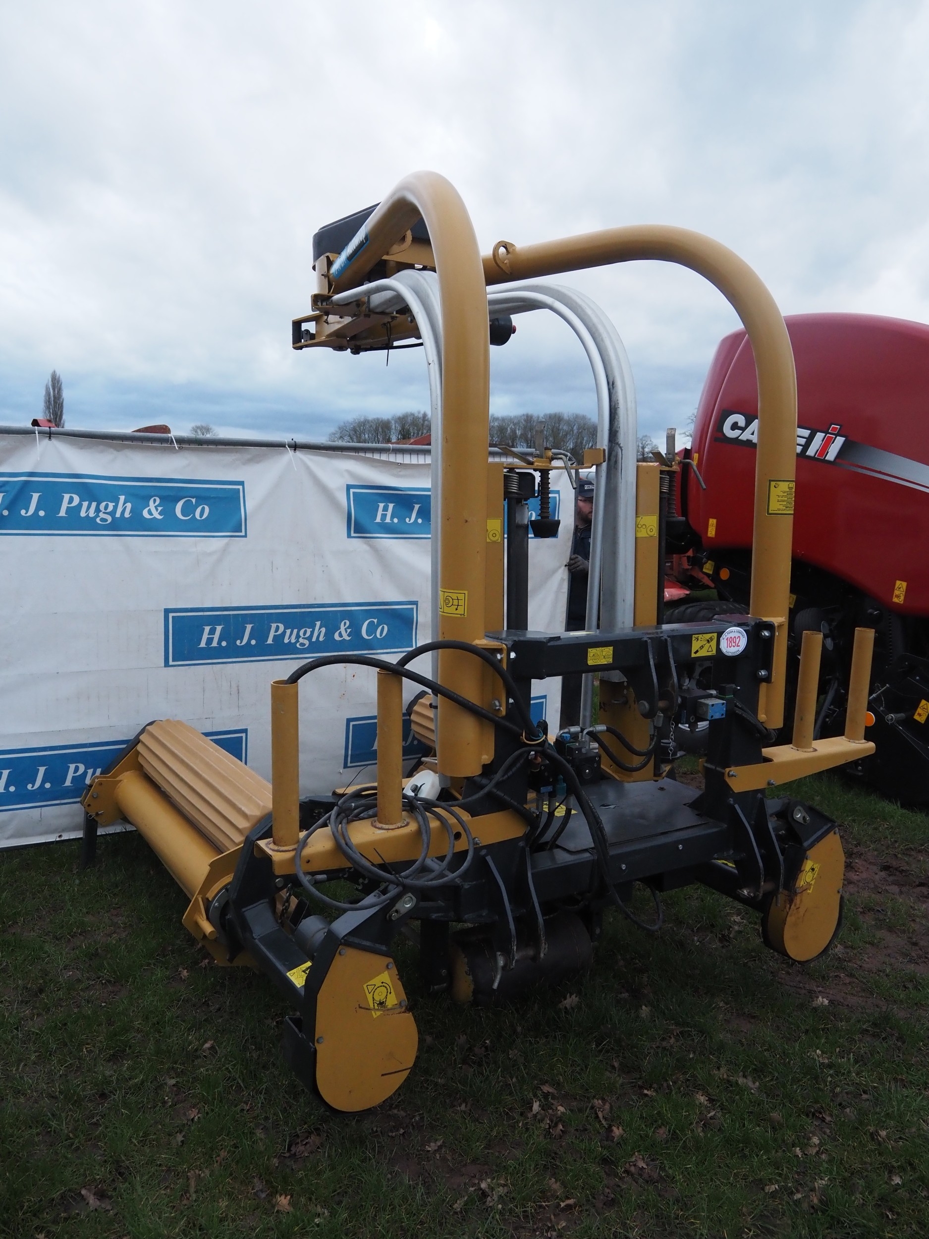 Tanco 1540 EH autowrap bale wrapper, round and square, 18000 bales, GWO ...
