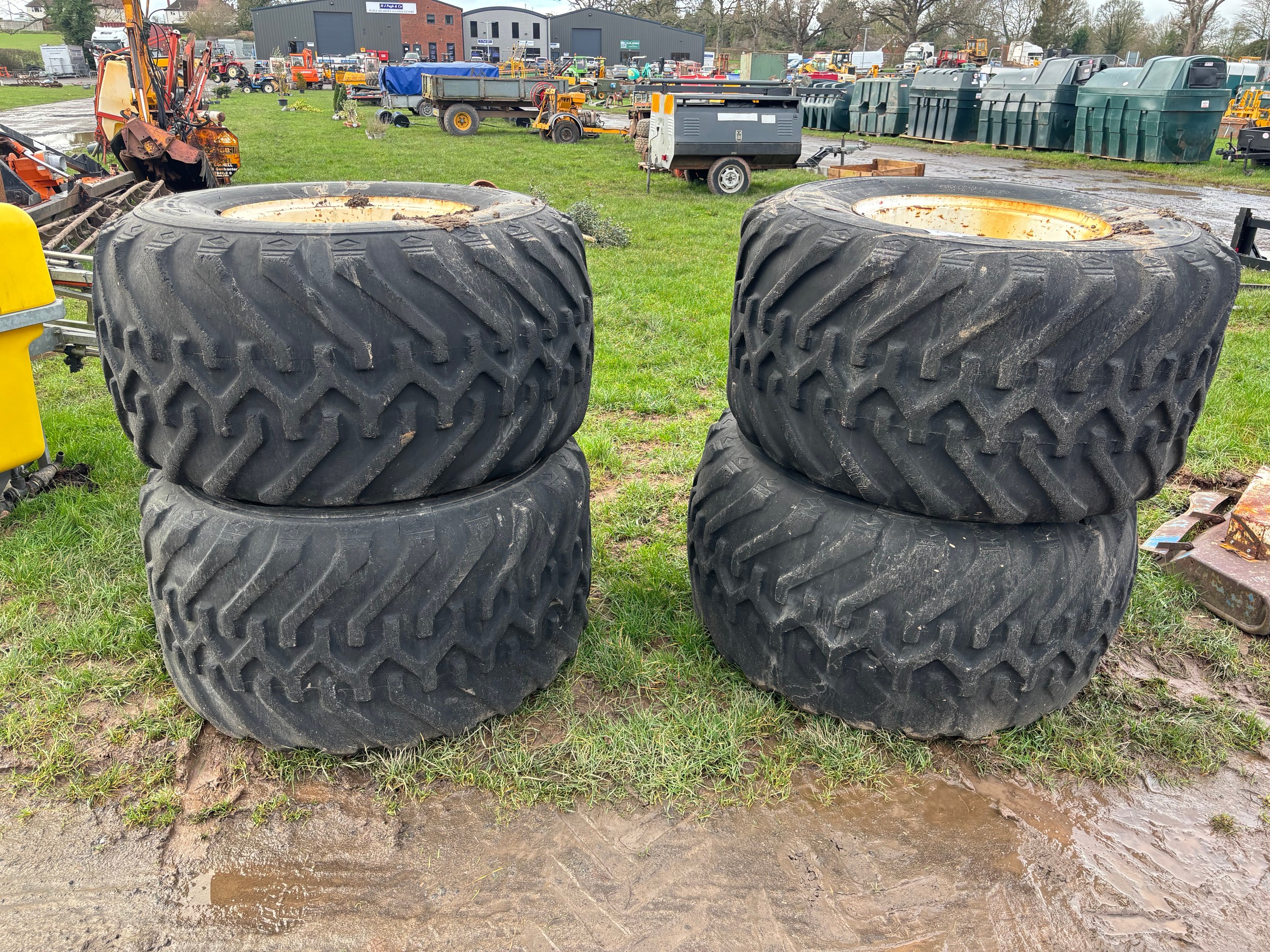 Flotation wheels and tyres 48x25.00 - 20 - 4