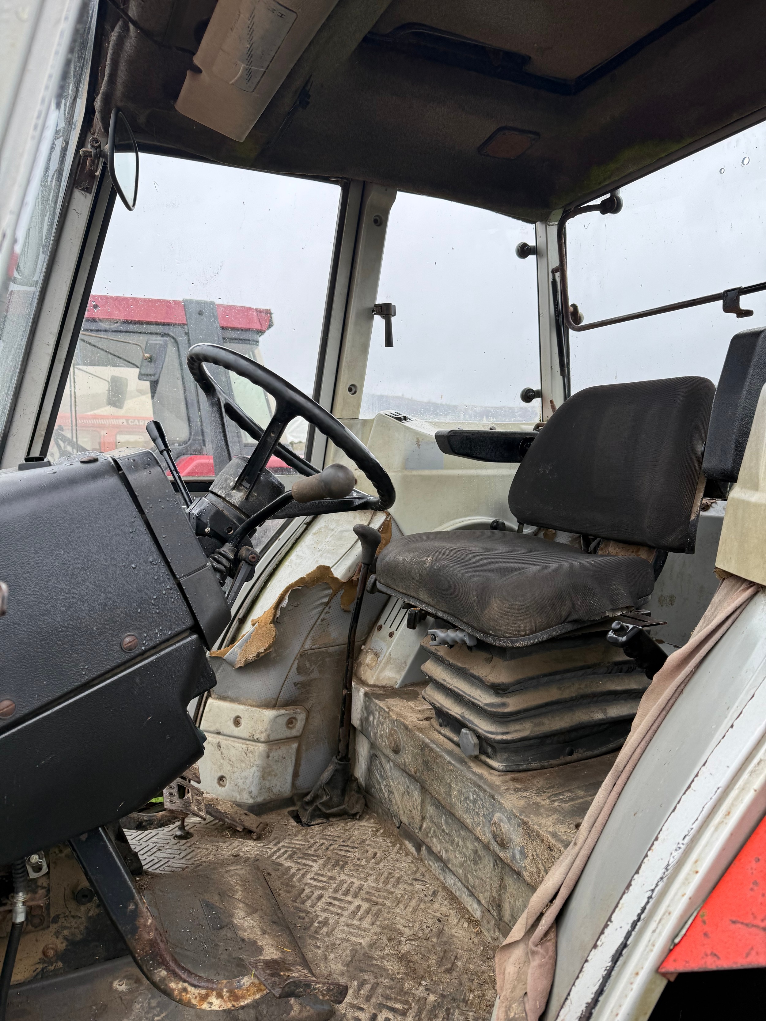 Massey Ferguson 399 4wd tractor. Deceased owner. Runs Reg. L192 GUJ. V5 ...