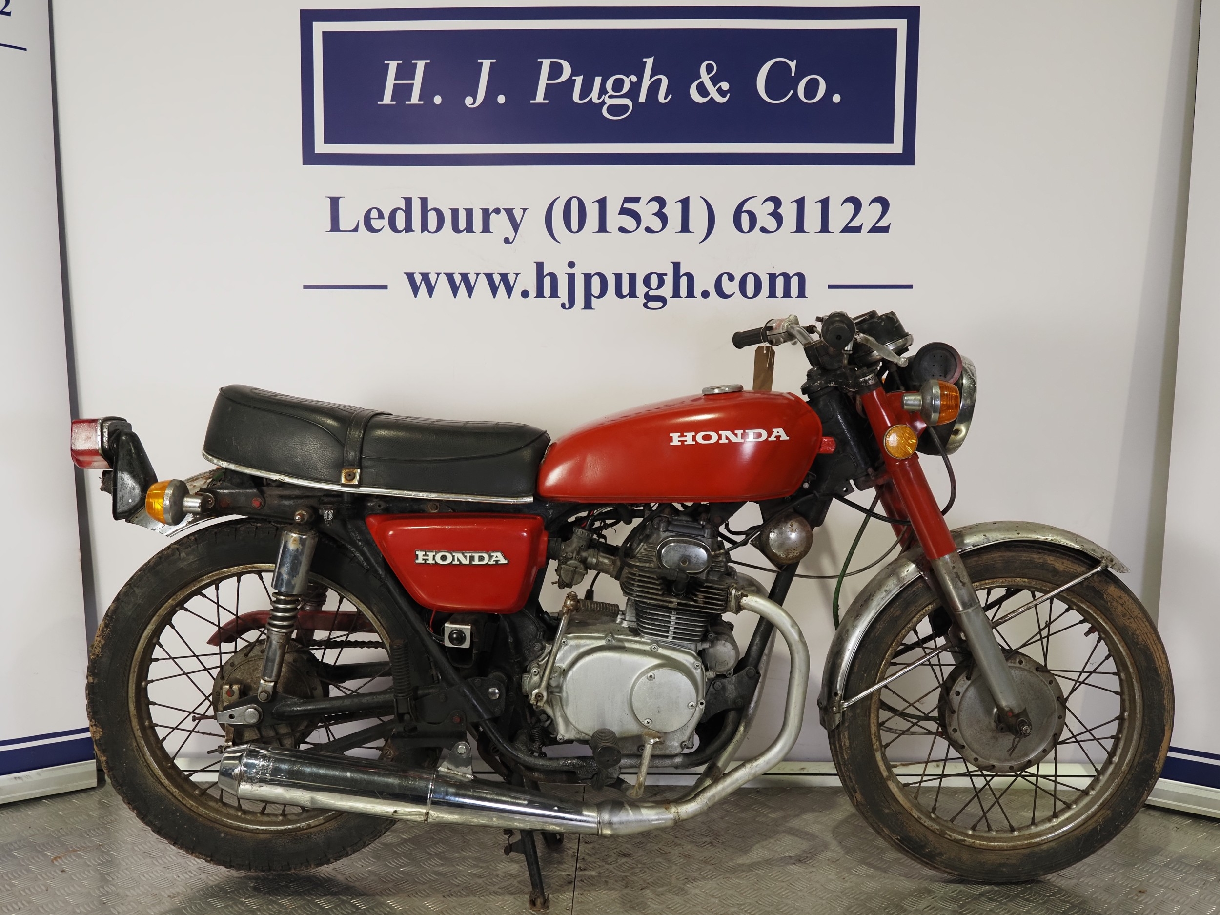 Honda CB175 motorcycle. 175cc Frame No. CB175-7036270 Engine No. CB175E ...