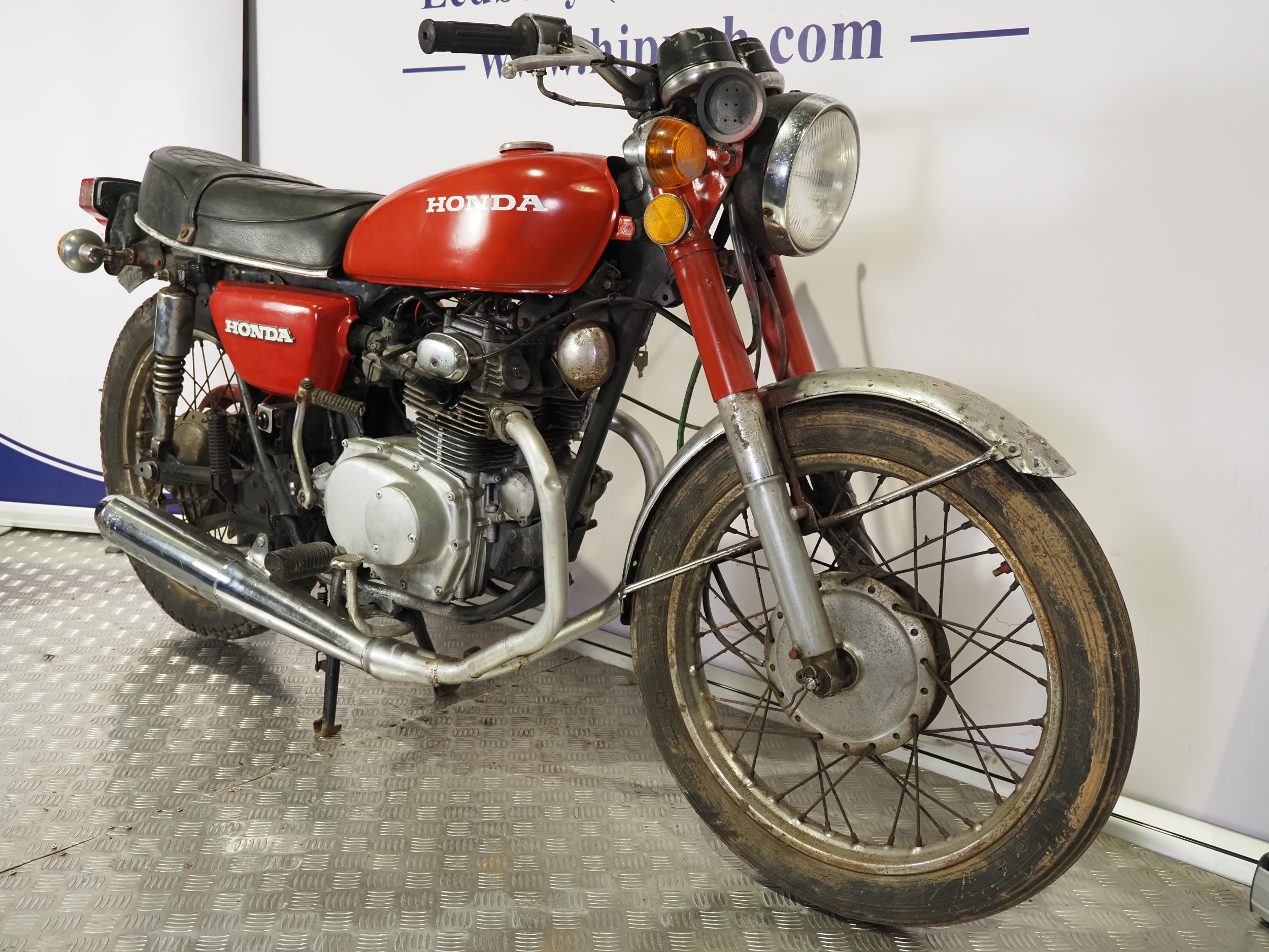 Honda CB175 motorcycle. 175cc Frame No. CB175-7036270 Engine No. CB175E ...