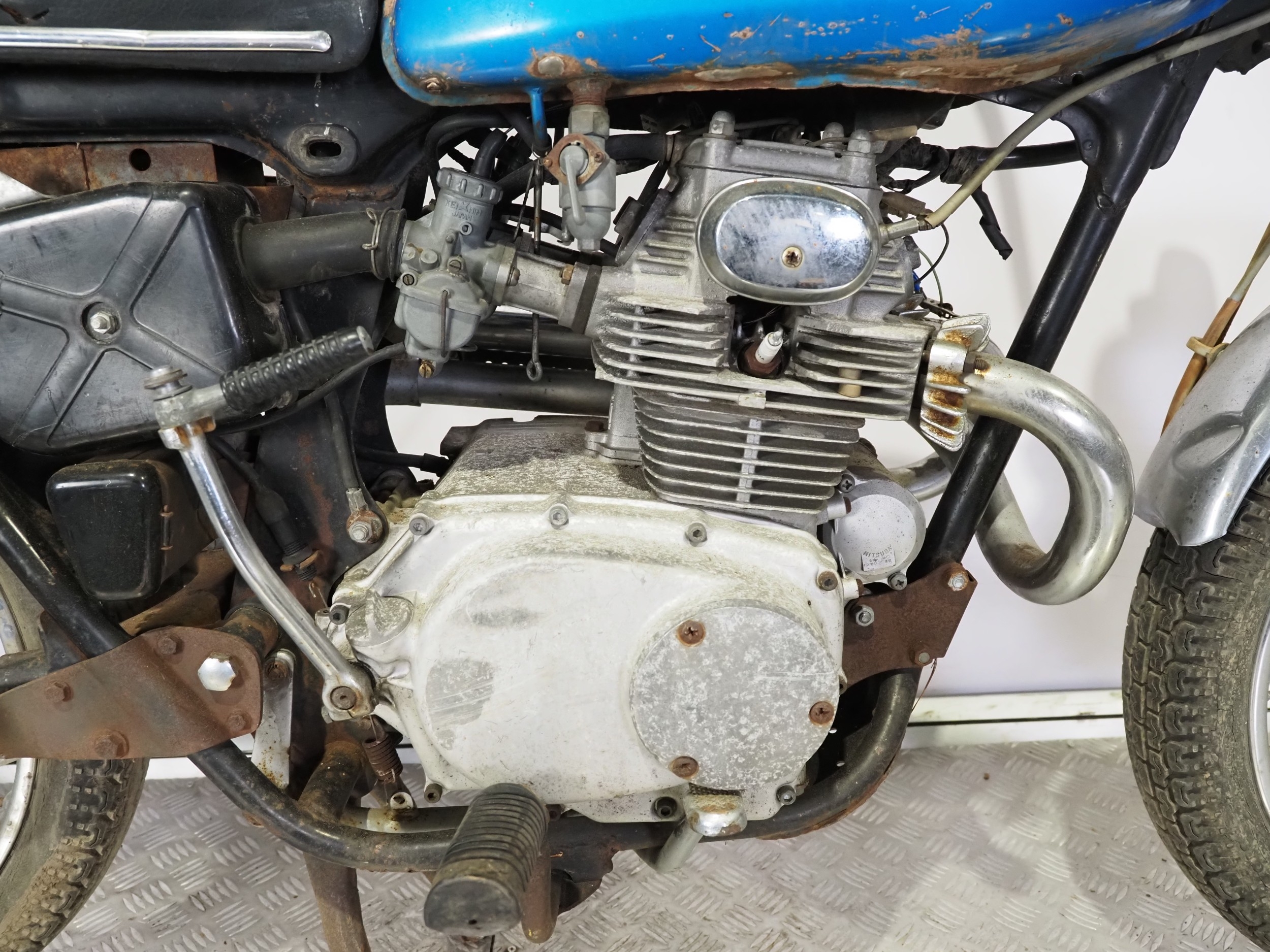 Honda CL175 motorcycle project. 175cc Frame No. CL175-5016839 Engine No ...