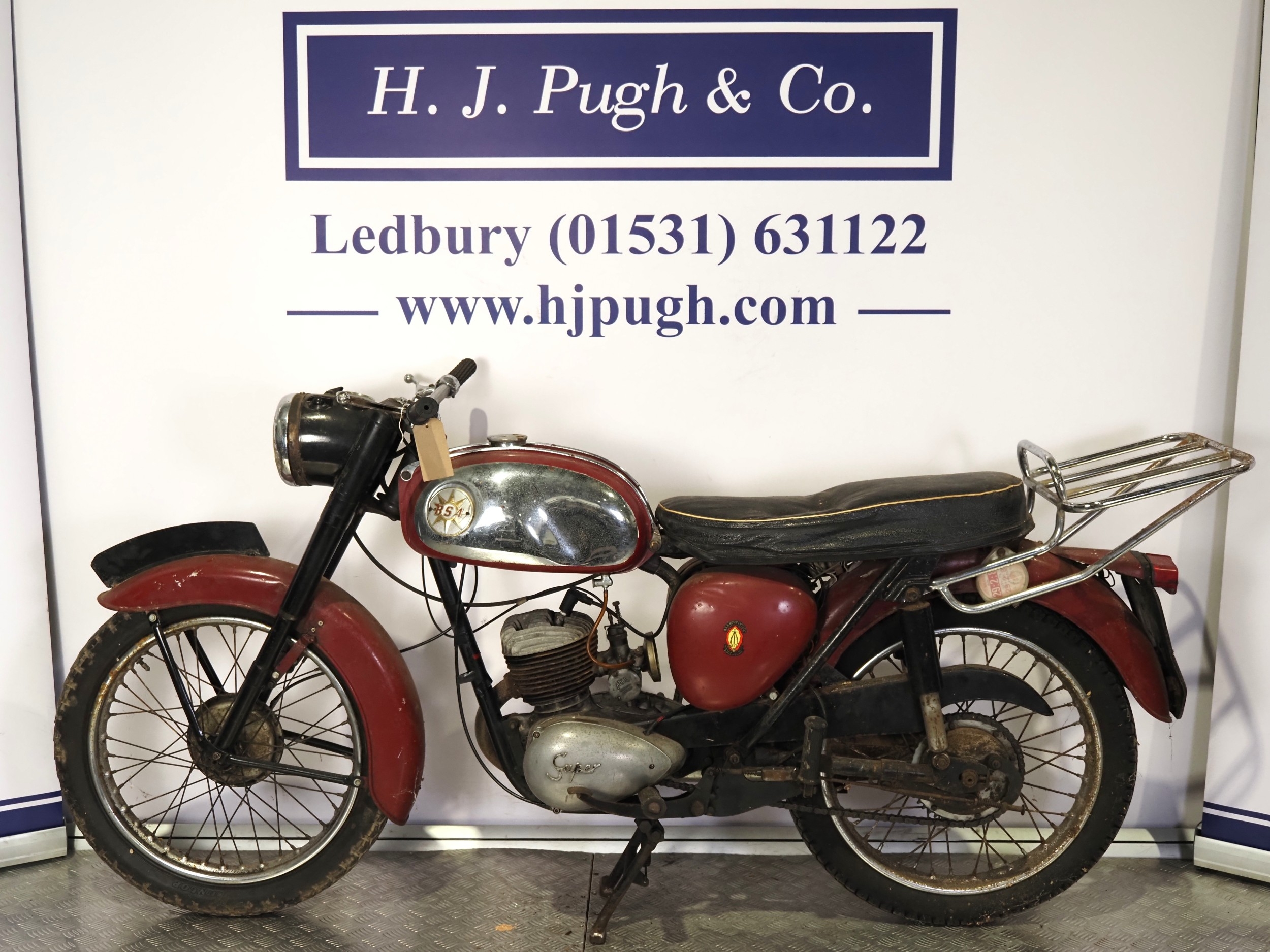 BSA D7 Bantam motorcycle restoration project. 1966. 175cc Frame No. D7 ...