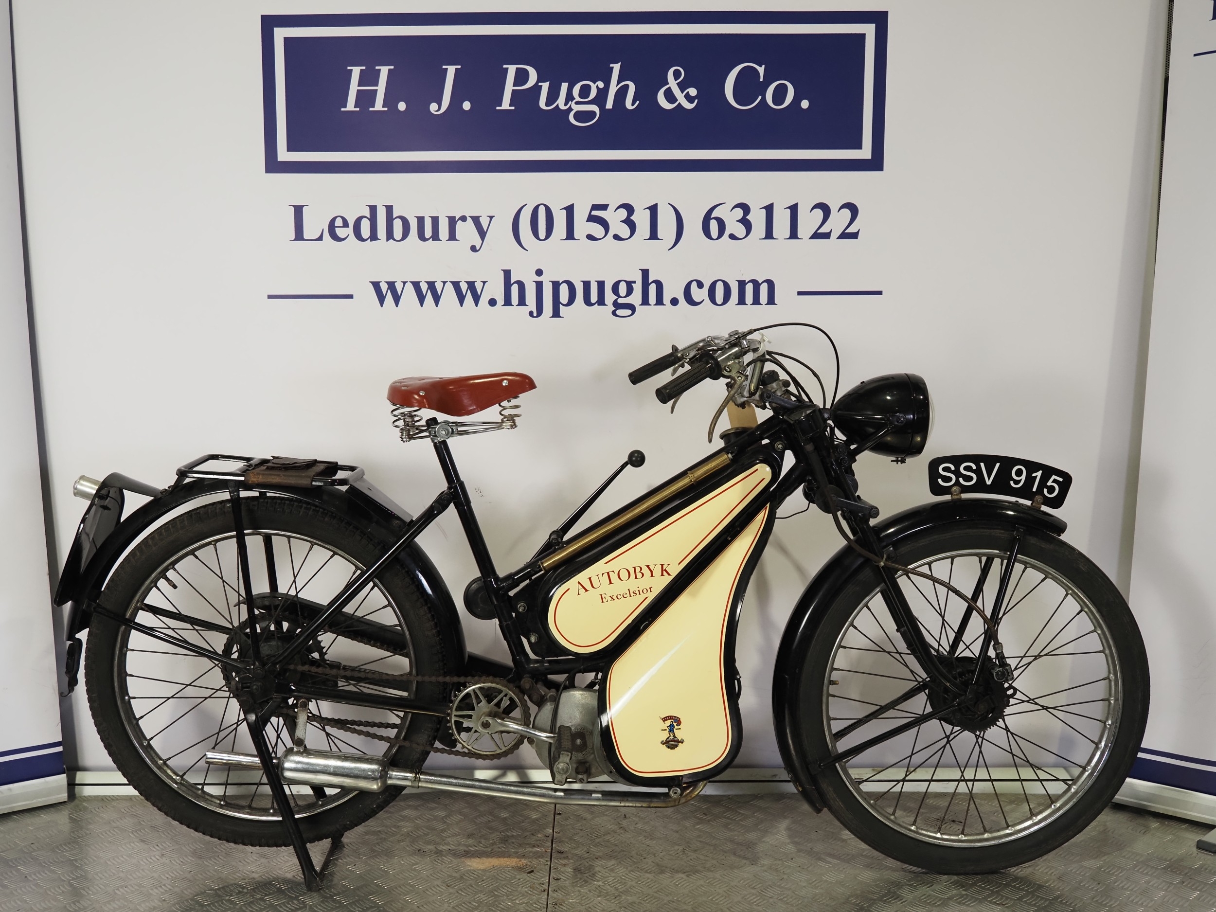 Excelsior Autobyk 2 speed autocycle. 1950. 98cc Frame No. AX2P996 ...