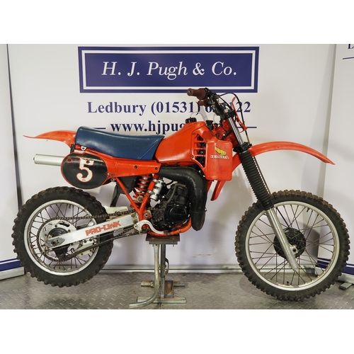 Lot 838       