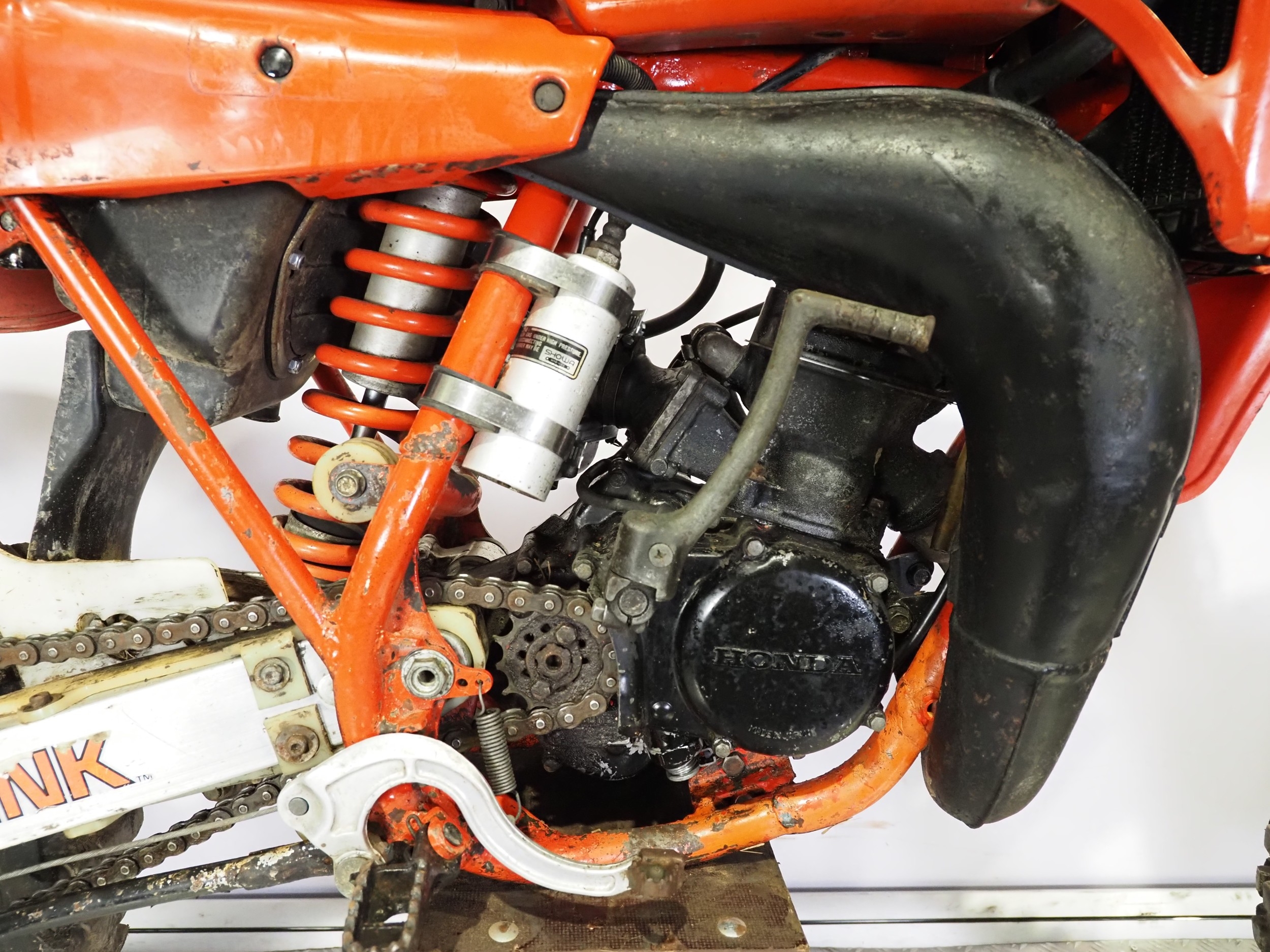 Honda CR125 motocross bike. 1982. 125cc Frame No. JE0101CC300371 Engine ...