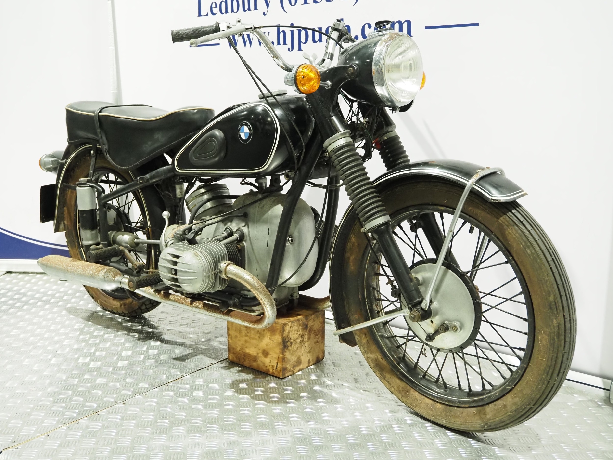 BMW R51/3 motorcycle. 1954. 500cc Frame No. 538500 Engine No. 530554 ...