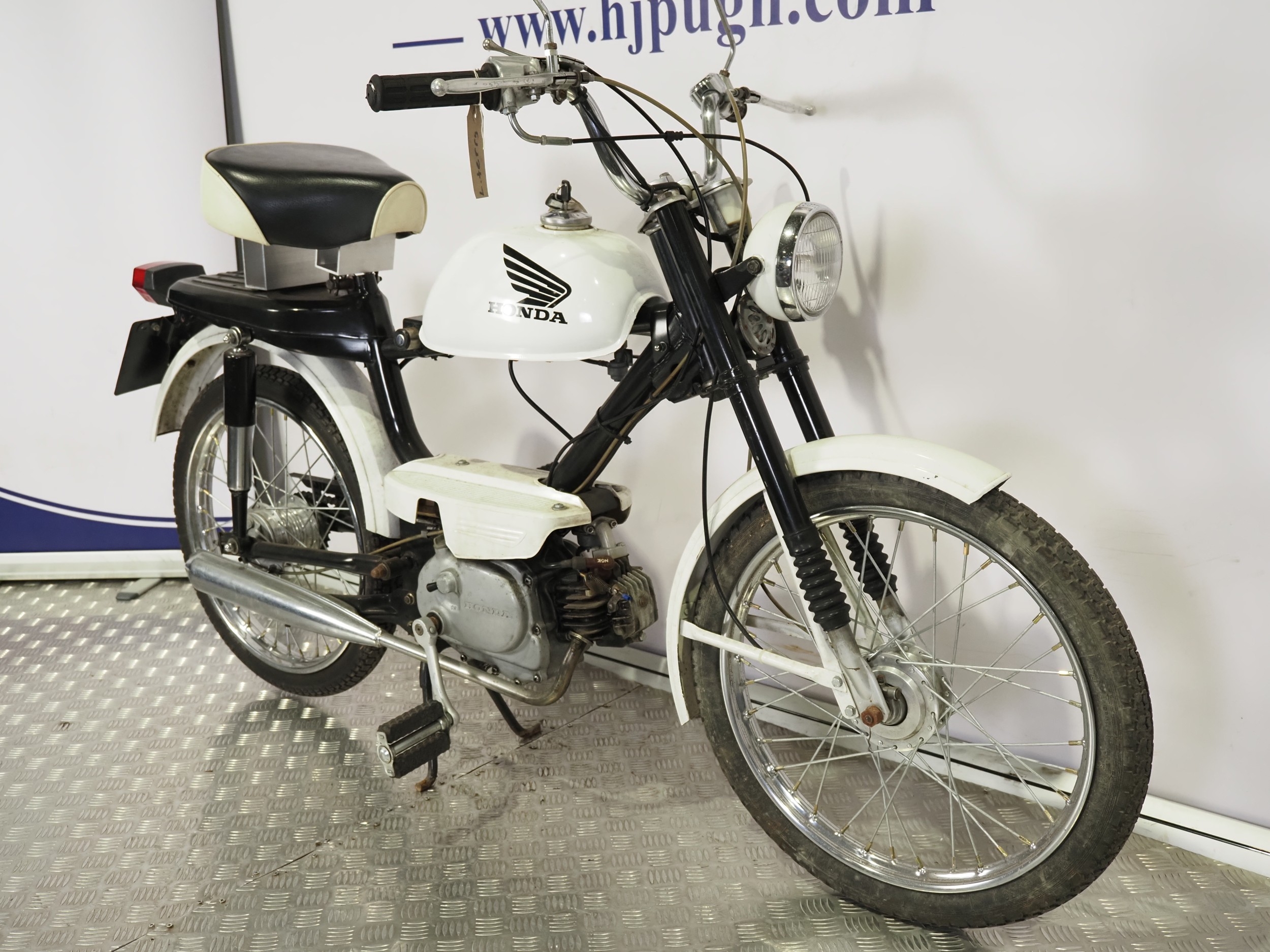 Honda PF50 autocycle. 1974. 50cc Frame No. PF50-A71092 Engine No. PF50E ...