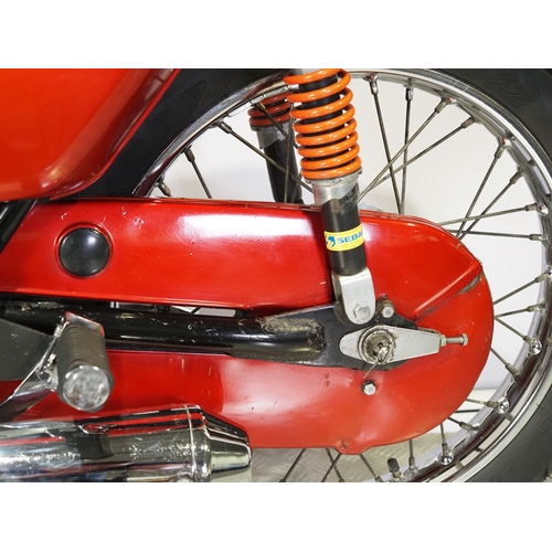 Honda CD175 motorcycle. 1974. 174cc Frame No. CD175-3029300 Engine No ...