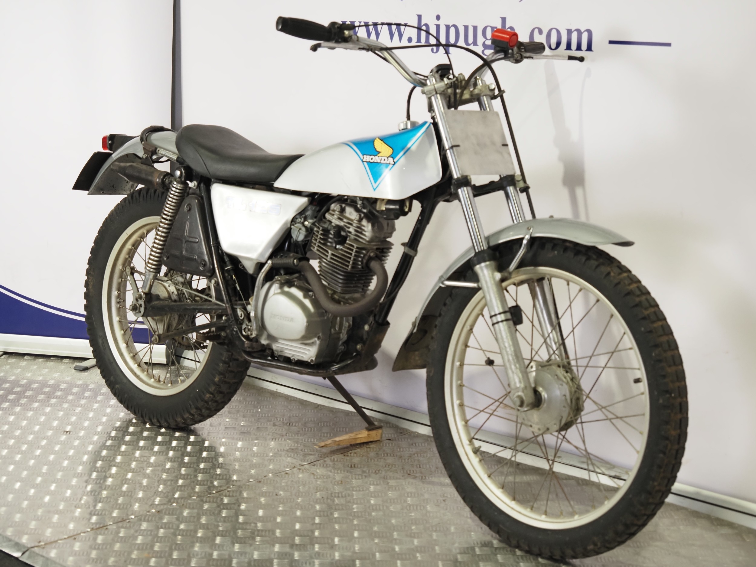 Honda TL125 trials bike. 1974. 125cc. Frame No. TL125-1101268 Engine No ...