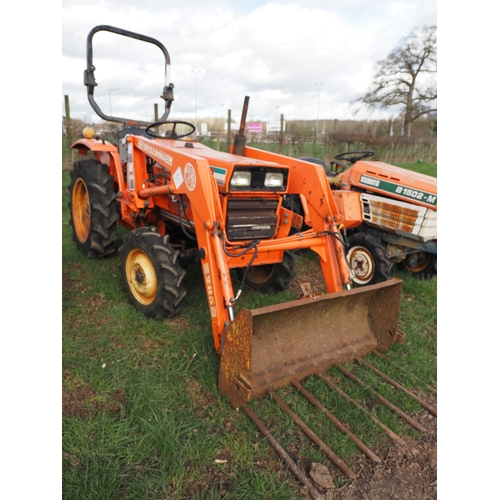 2052 - Hinimoto E2004 4WD compact tractor with roll bar and Bulldog loader. Key in office