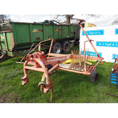 Lot 2094      