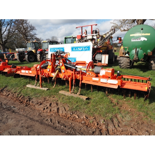 Lot 2098      