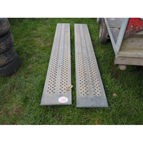 Pair of steel ramps 8ft
