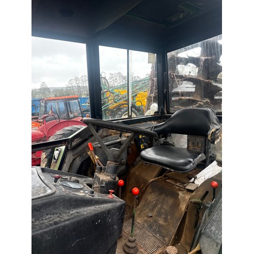2065 - John Deere 2030 tractor. Reg. TCJ 814S. Key in office