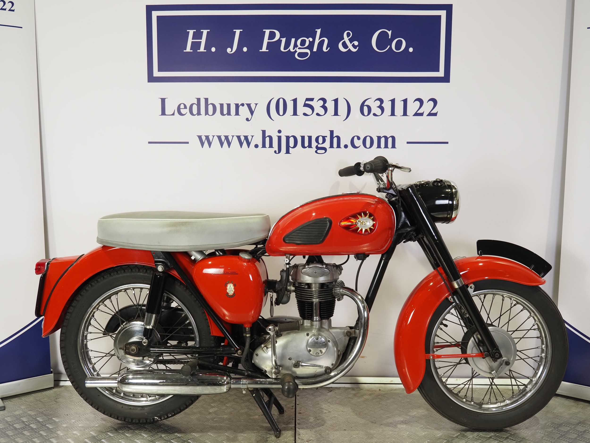 BSA C15 motorcycle. 1965. 250cc Frame No. C15 48465 Engine No. C15 ...