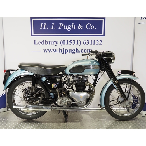 Lot 829       