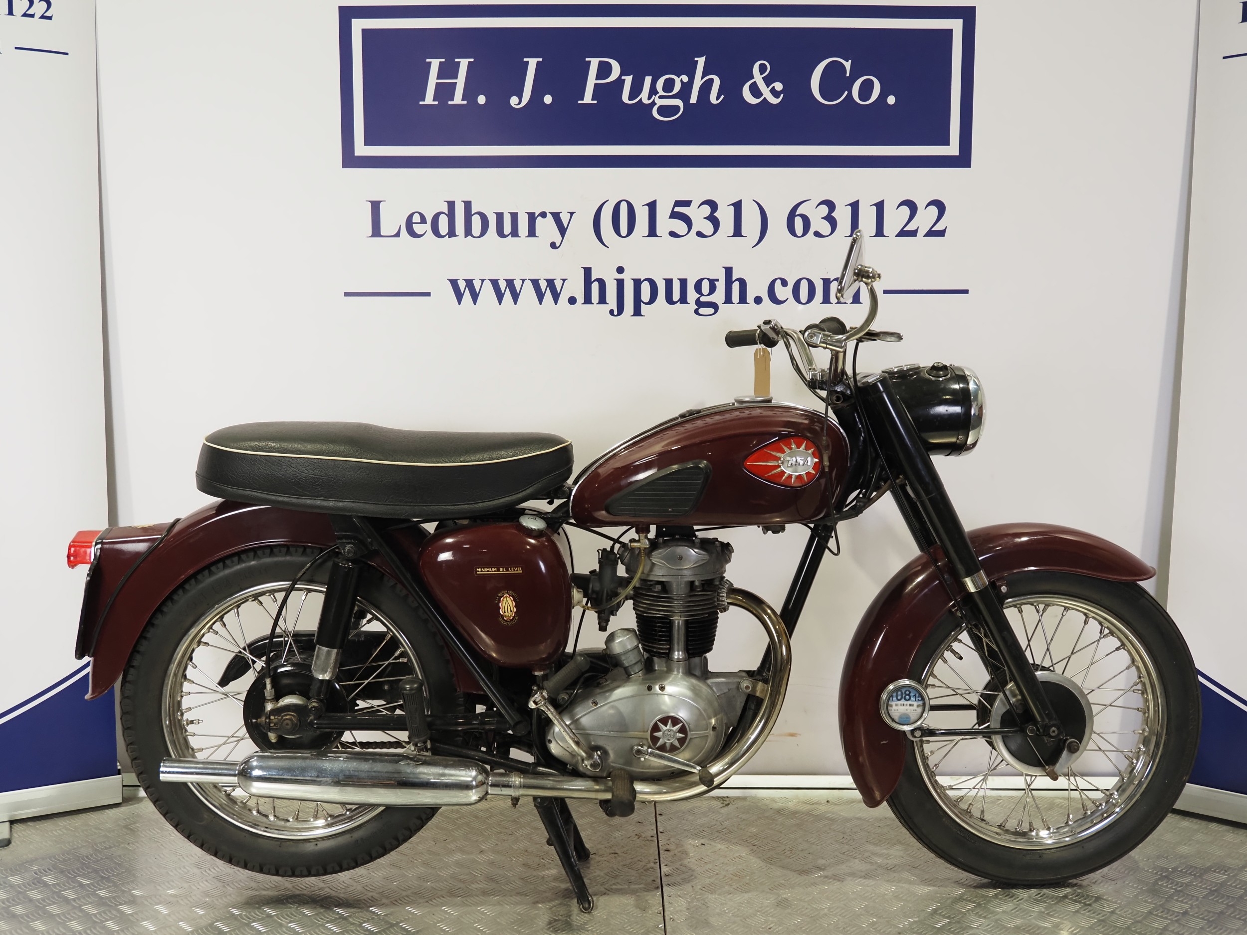 BSA C15 motorcycle. 1959. 250cc Frame NO. C15-5592 Engine No. C15-16130 ...