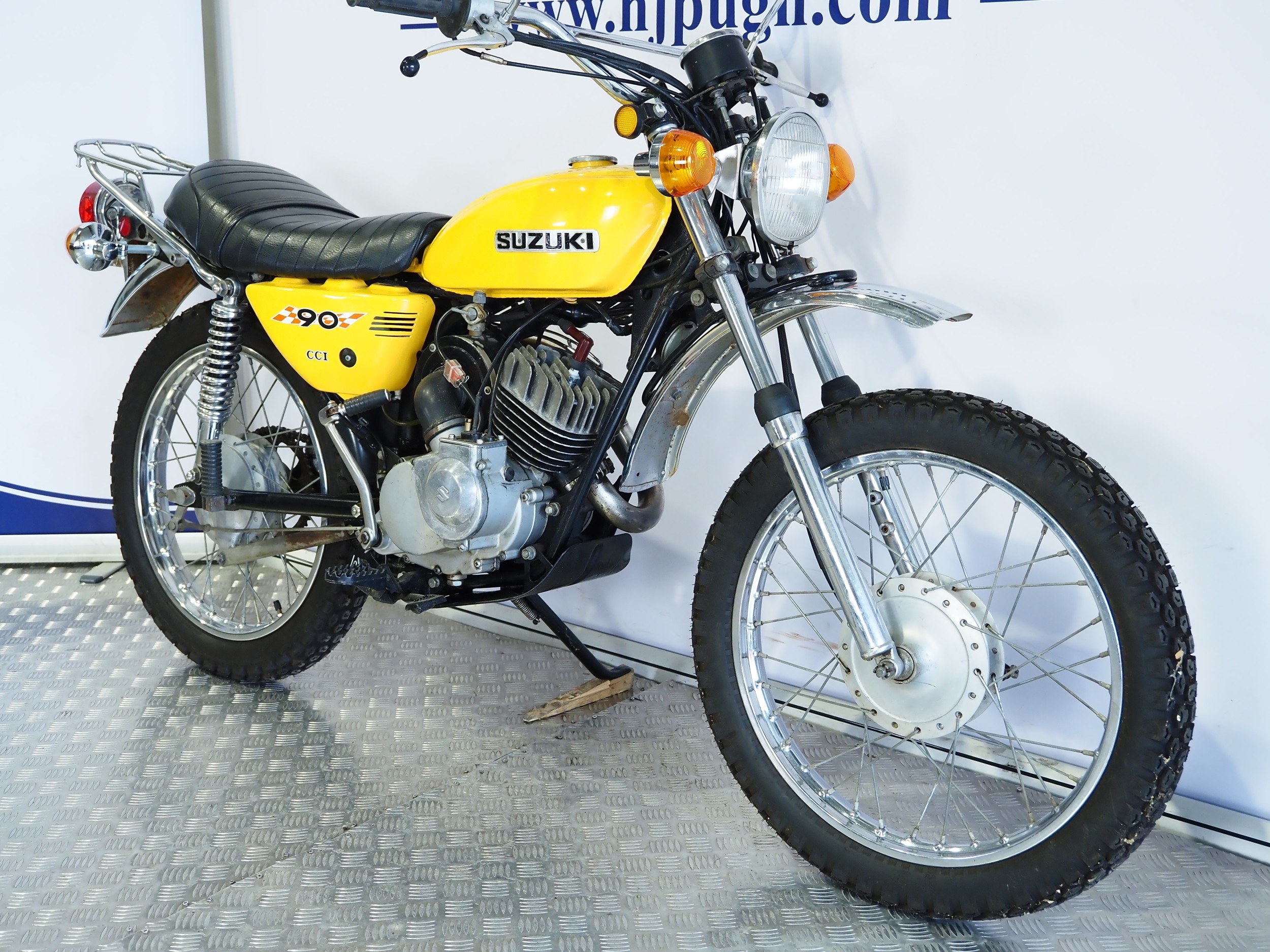 Suzuki TC90 motorcycle. 90cc Frame No. TS90-62171 Engine No. TC90-22174 ...