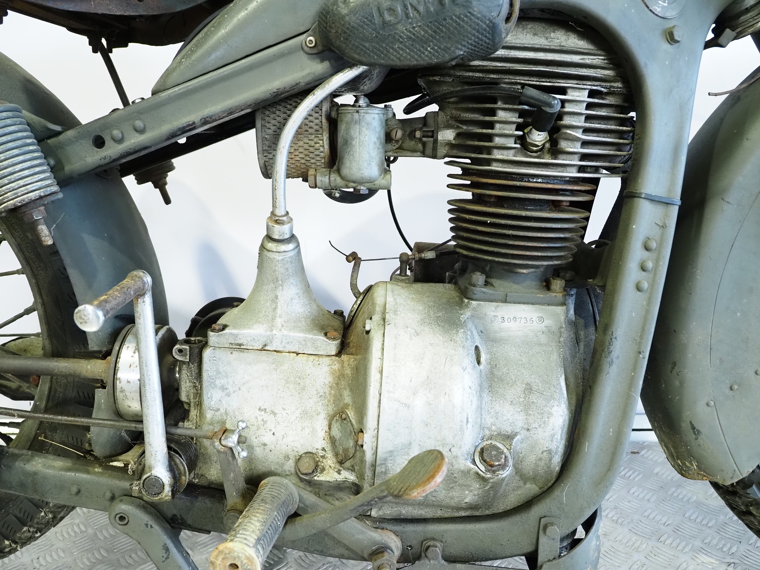 BMW R35 motorcycle restoration project. Frame No. 309736 Engine No ...