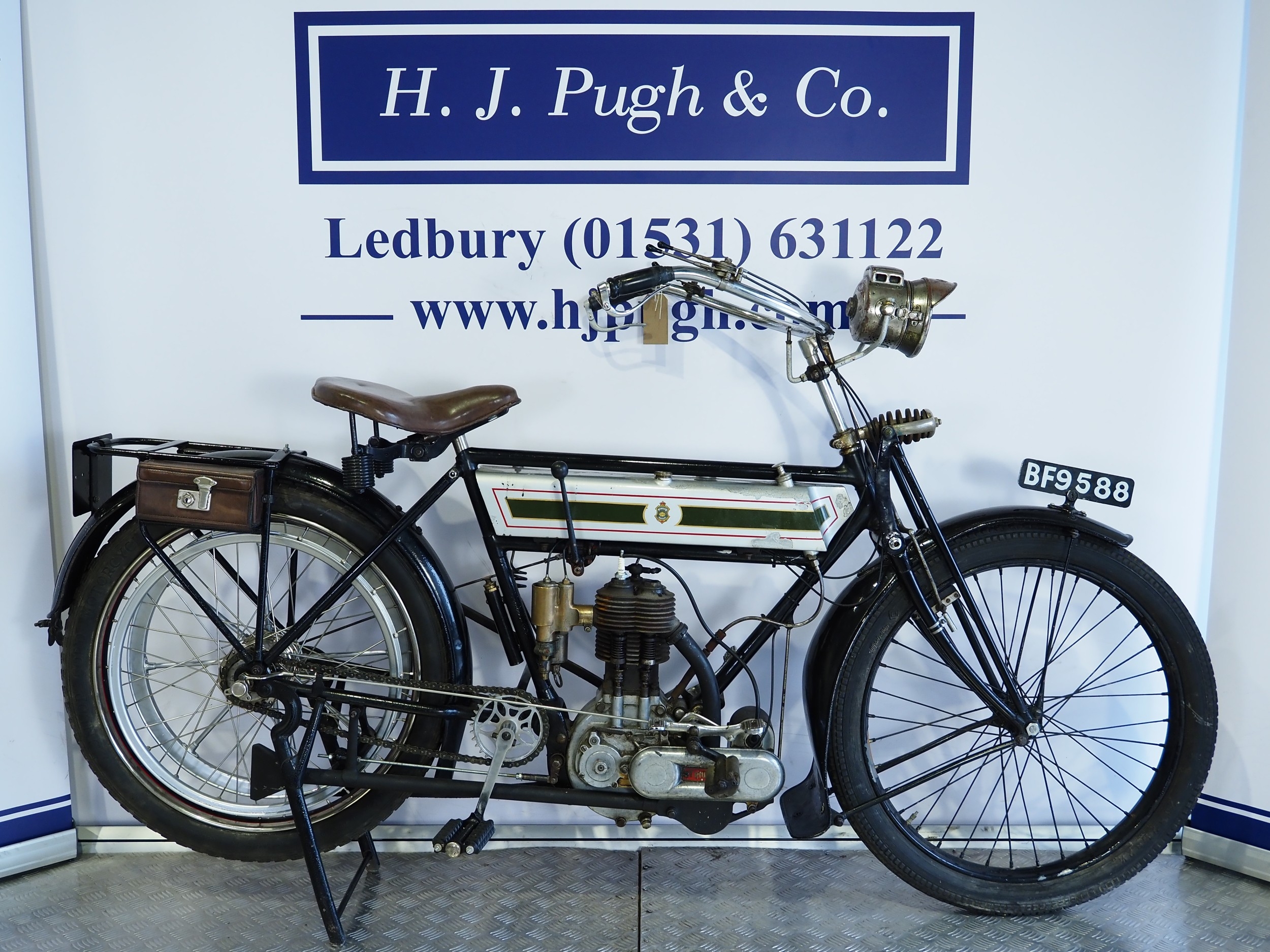 Triumph Model C motorcycle. 1913. 499cc Frame No. 213627 Engine No ...