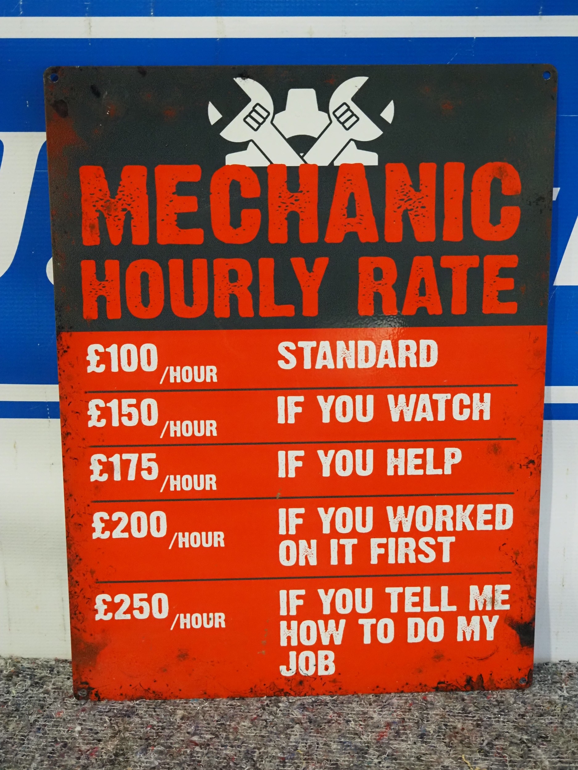 Modern tin sign - Mechanic Hourly Rate 16