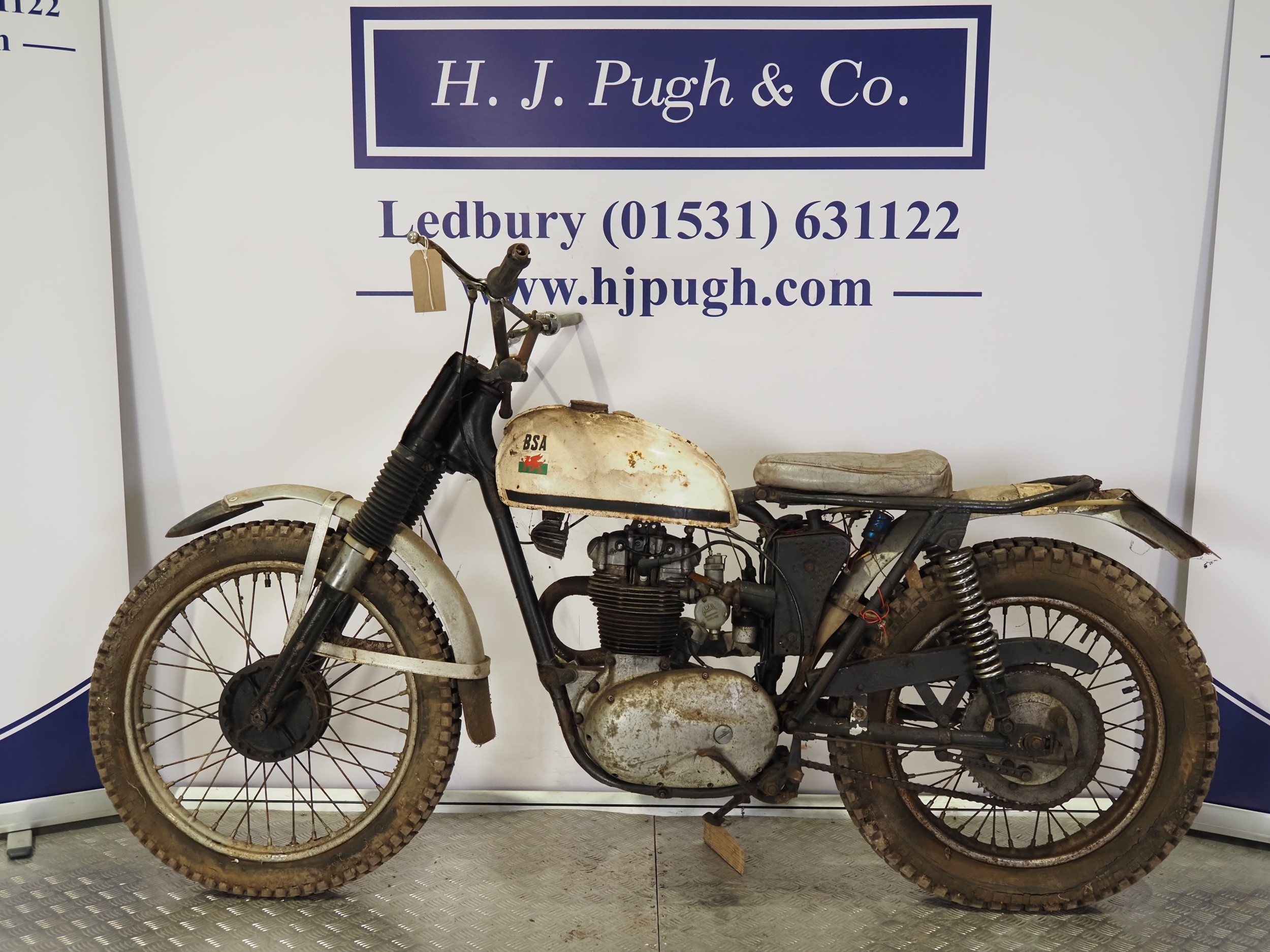BSA C15 trials bike. 1960. 249cc Frame No. C15S1326 (V5 states C15T748 ...