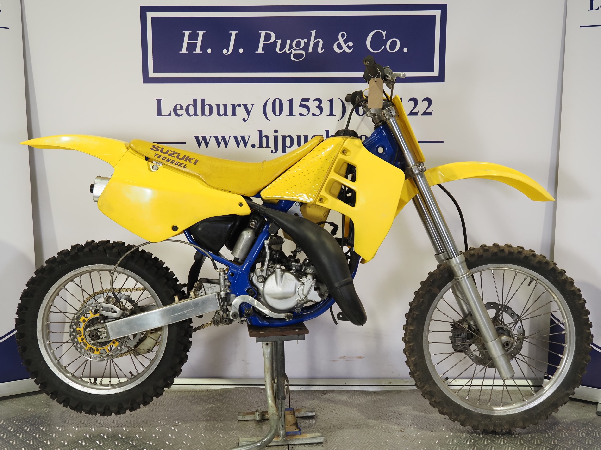 Suzuki RM125J motocross bike project. 1988. 125cc Frame No. RF14A ...