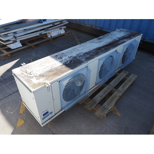3110 - Searle A/C triple unit
