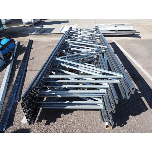 3118 - Quantity of racking