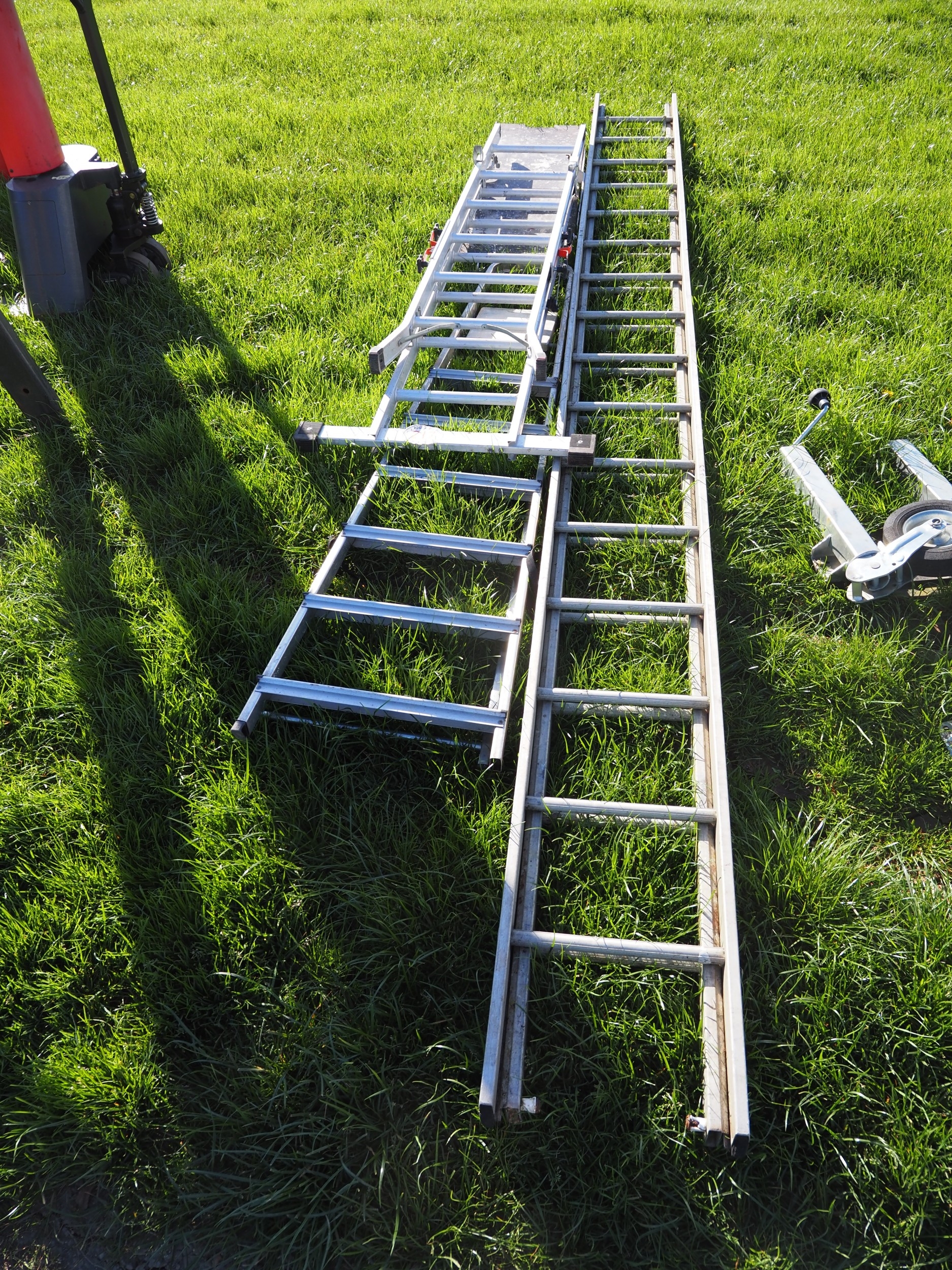 Quantity of ladders