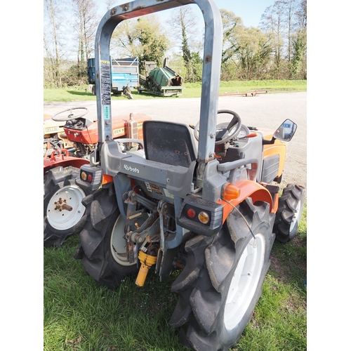 2006 - King Bull KB20 4wd compact tractor with roll bar. Key in office