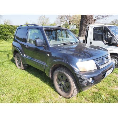 3032 - Mitsubishi Commercial Shogun. Runs. Showing 187,753 miles. MOT until 07/05/26. Reg. DN03 HZP. Key an... 