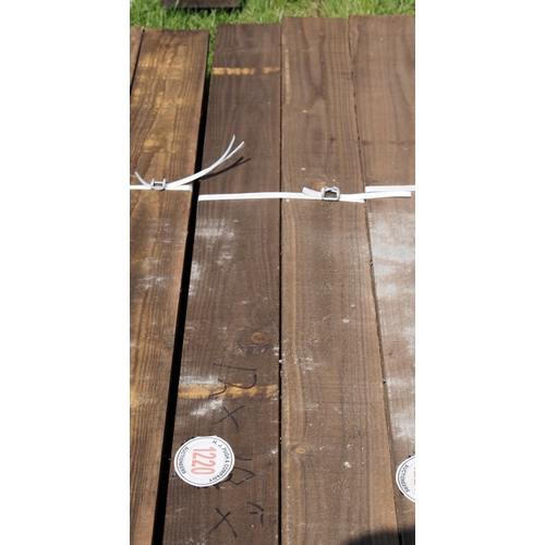 1220 - Sawn timber 10ft x6