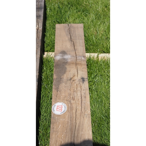 1227 - Oak beam 2.4m x210 x90 - 1
