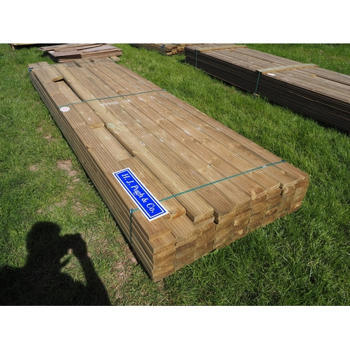 1231 - Decking 3.6m x120x30 - 60 + others