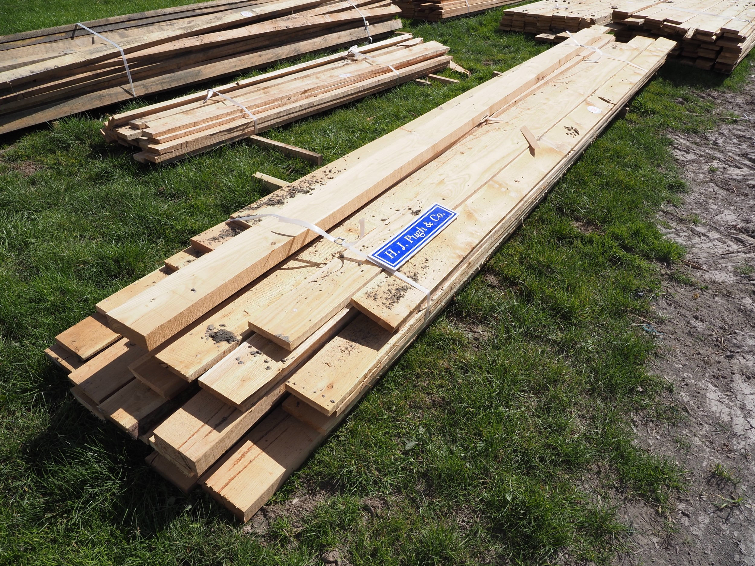 Softwood timber average 4.8m