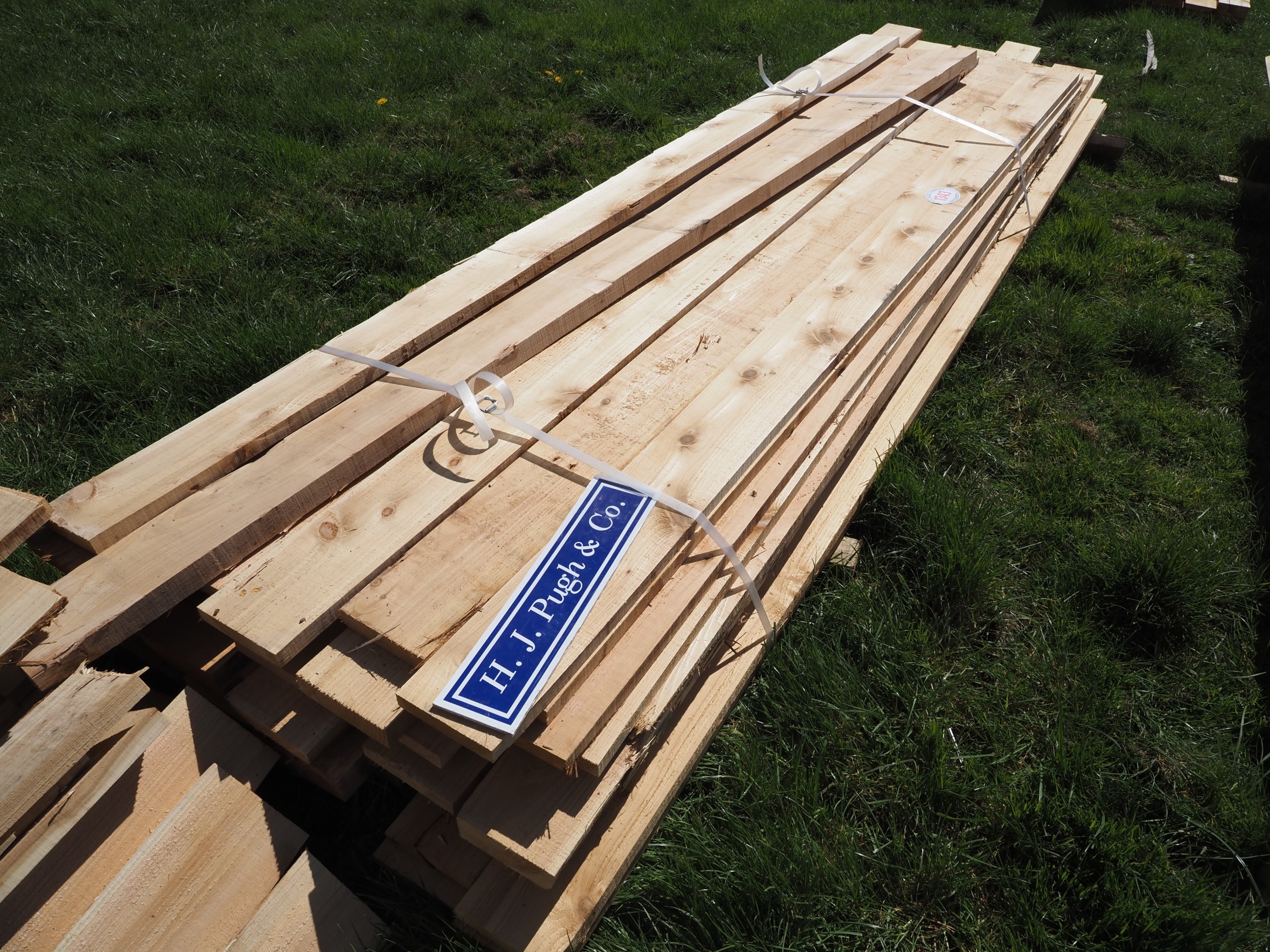 Softwood timber average 3.2m