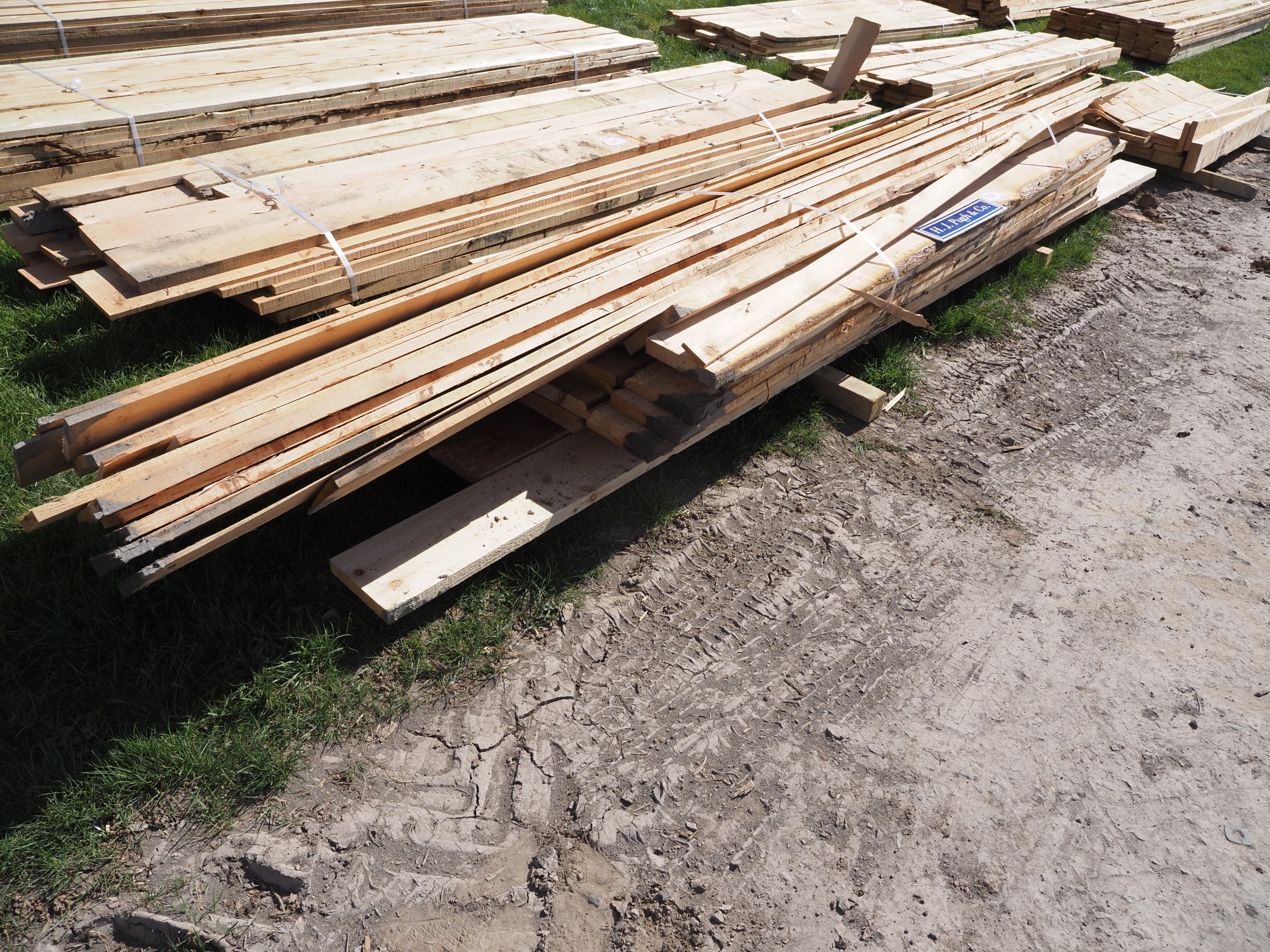 Softwood timber average 3.2m